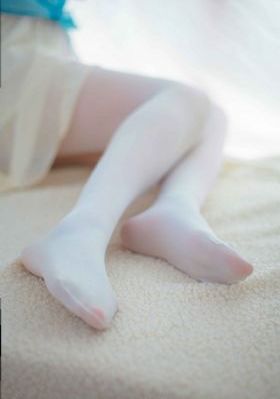亚洲一区二区三区偷拍自拍_在线完整观看