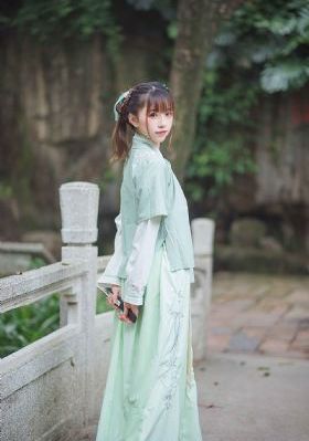 亚洲精品一级在线播放_免费高清日本成人在线