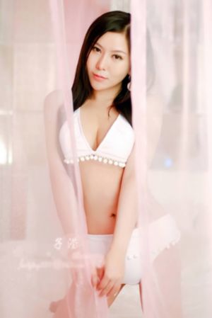 免费看欧美换爱交换乱理伦片_高清全集免费观看