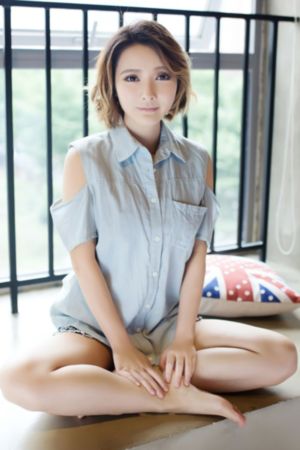成人爽a毛片在线视频_720日韩电影在线