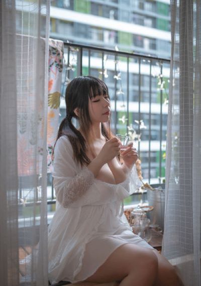 日韩毛片巨乳女星视频_蓝光手机免费观看完整