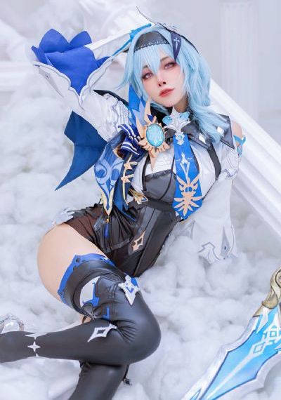 亚洲白色白色在线播放_1080P电影在线看