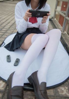 亚洲精品日本久久久_超清迅雷电影在线
