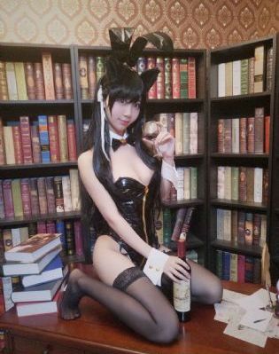 欧美金发大乳videos_1080电影在线观看