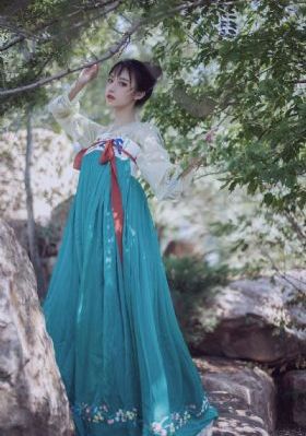 欧美人与动牲交a免费观看_蓝光动漫在线观看
